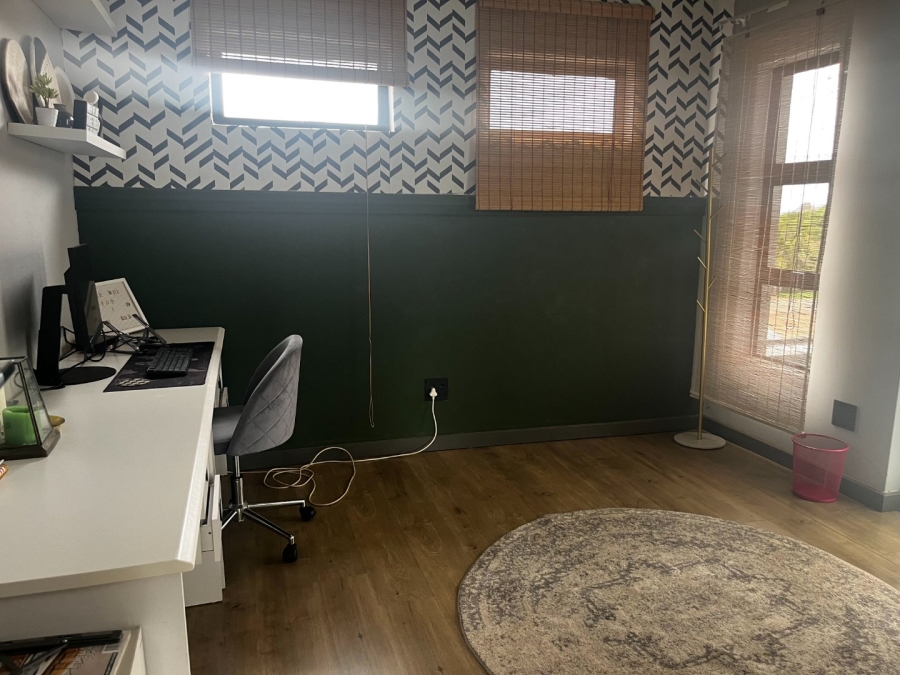 To Let 6 Bedroom Property for Rent in Seasons Lifestyle Estate North West